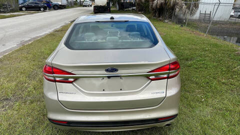2018 Ford Fusion Hybrid SE