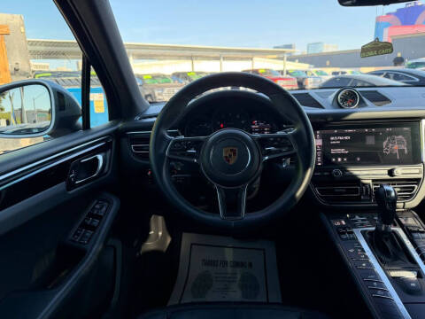 2021 Porsche Macan