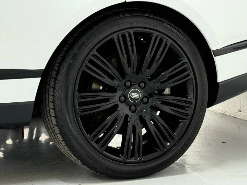 2020 Land Rover Range Rover P525 HSE