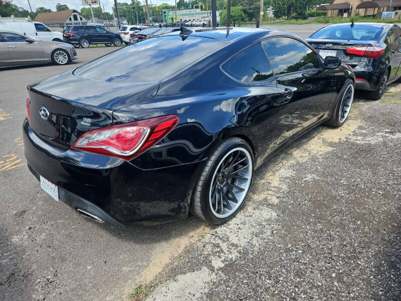 2013 Hyundai Genesis Coupe 3.8 R-Spec