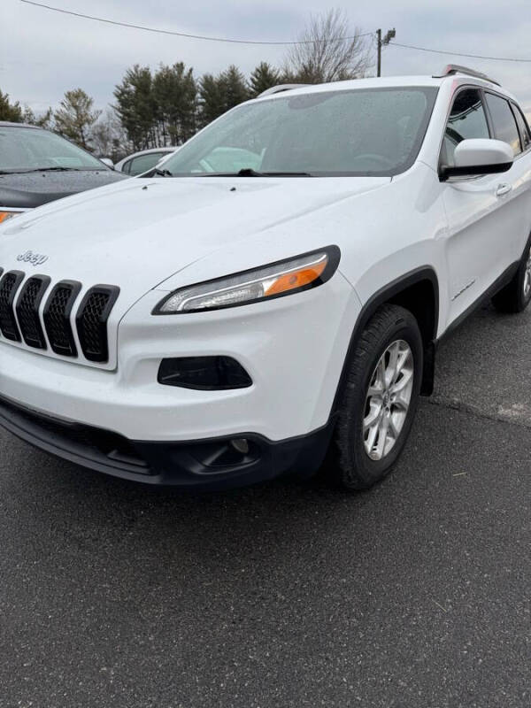 2018 Jeep Cherokee for sale at Galax Guarantee Auto in Galax VA