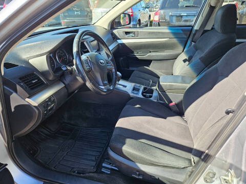 2013 Subaru Outback 2.5i Premium