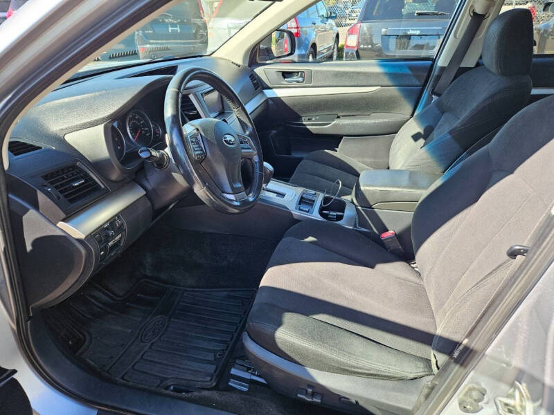 2013 Subaru Outback 2.5i Premium