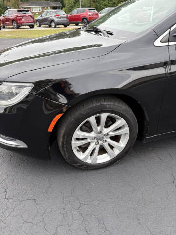 2016 Chrysler 200 Limited