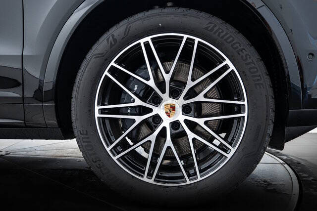 2025 Porsche Cayenne