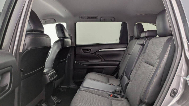 2018 Toyota Highlander LE Plus