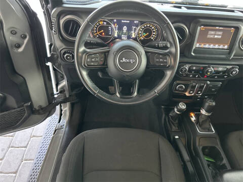 2022 Jeep Wrangler Willys