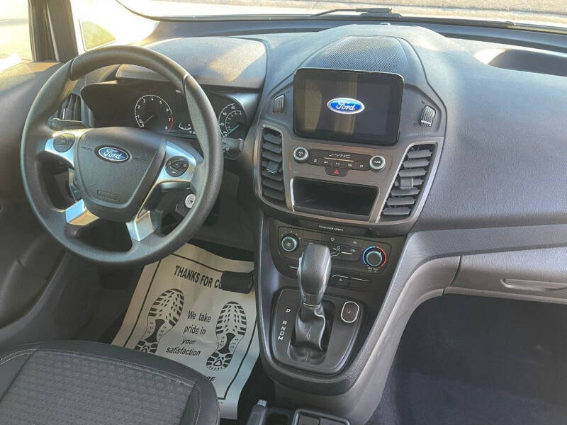 2022 Ford Transit Connect XLT