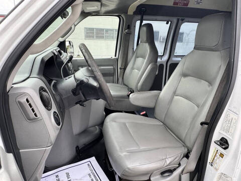 2013 Ford E-Series E-150