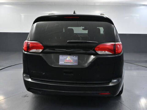 2019 Chrysler Pacifica Touring L Plus