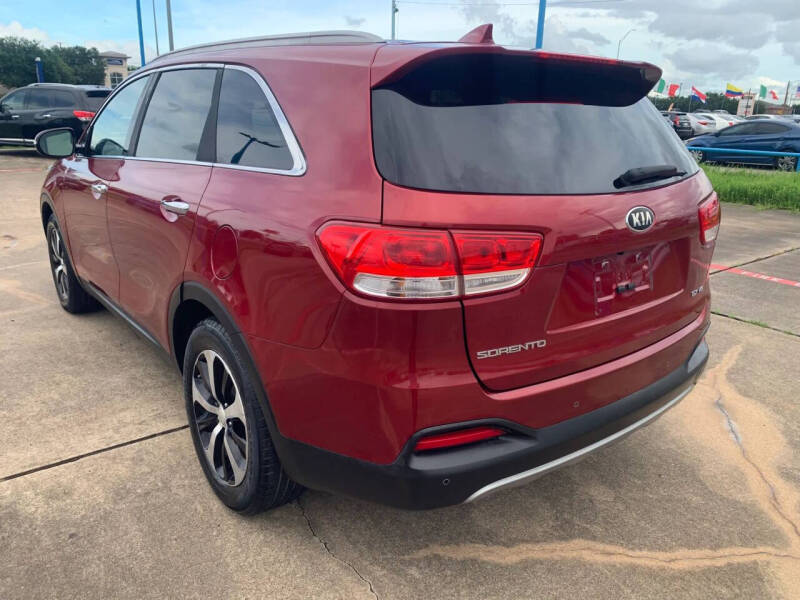 2016 Kia Sorento EX V6