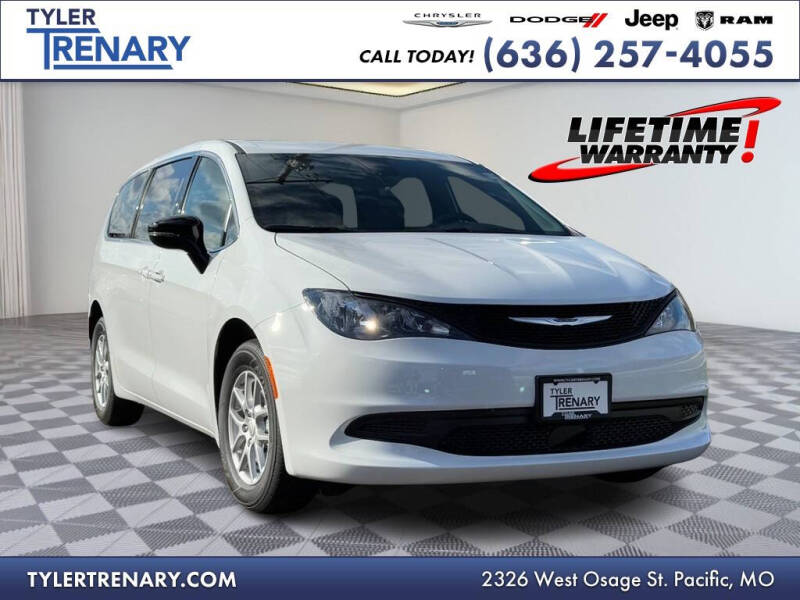 2026 Chrysler Voyager LX