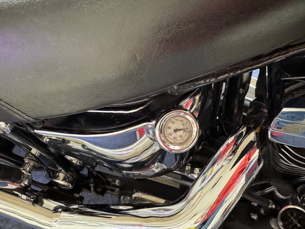 1999 Harley-Davidson FXSTS 48
