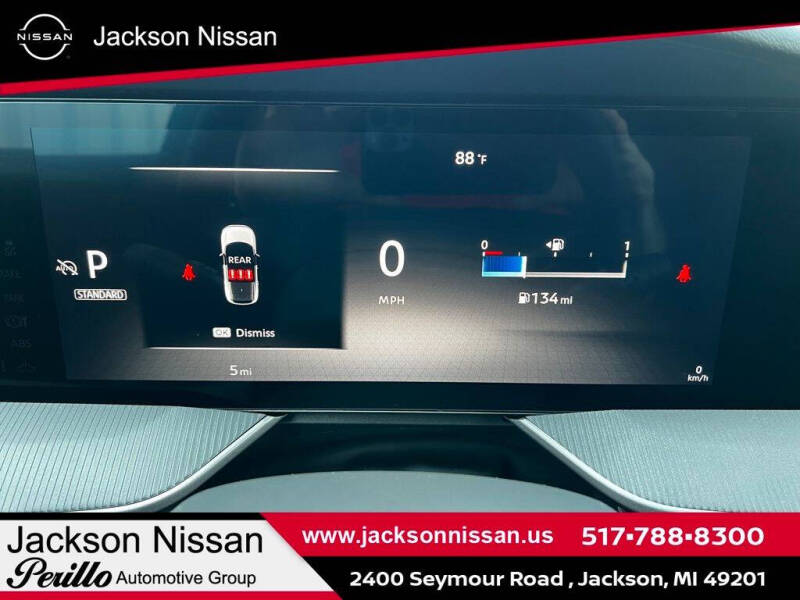 2025 Nissan Murano SV