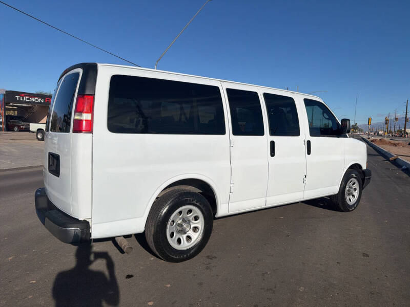 2009 Chevrolet Express LT 1500