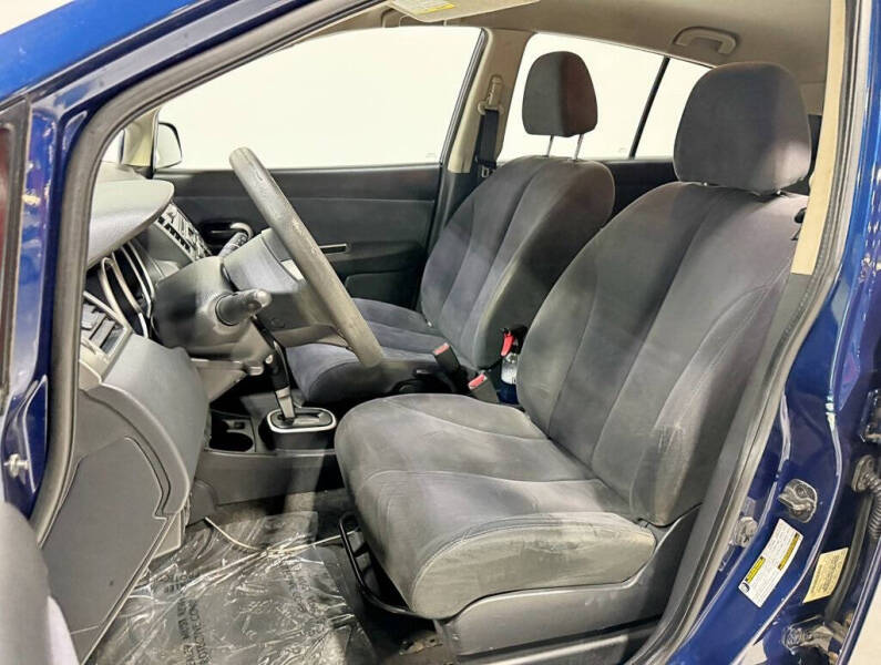 2008 Nissan Versa 1.8 S