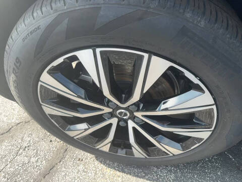 2023 Volvo XC60 B5 Core