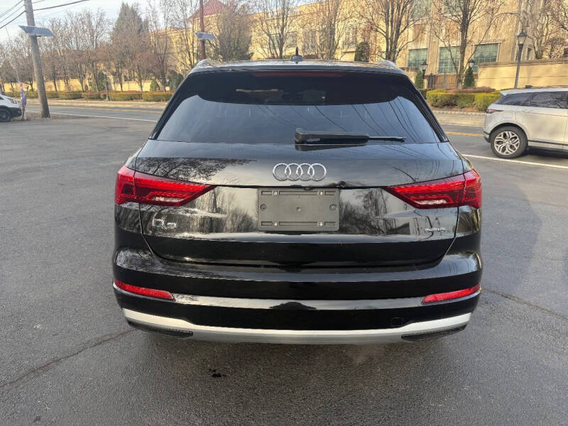 2020 Audi Q3 quattro Premium 45 TFSI