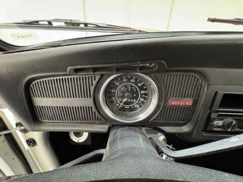 1972 Volkswagen Super Beetle