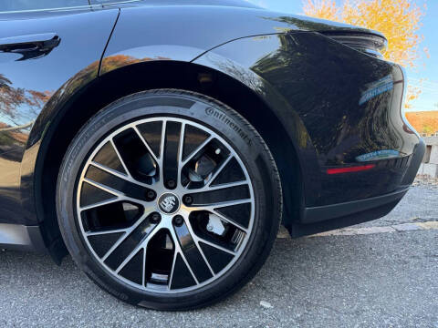 2021 Porsche Taycan 4S