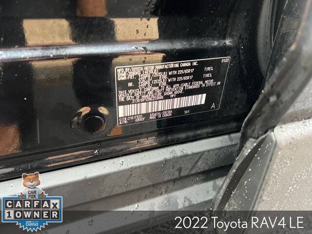2022 Toyota RAV4 LE