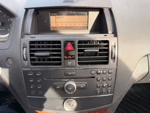 2009 Mercedes-Benz C-Class C 300 Luxury 4MATIC