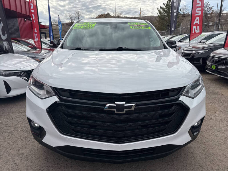 2021 Chevrolet Traverse LT Leather