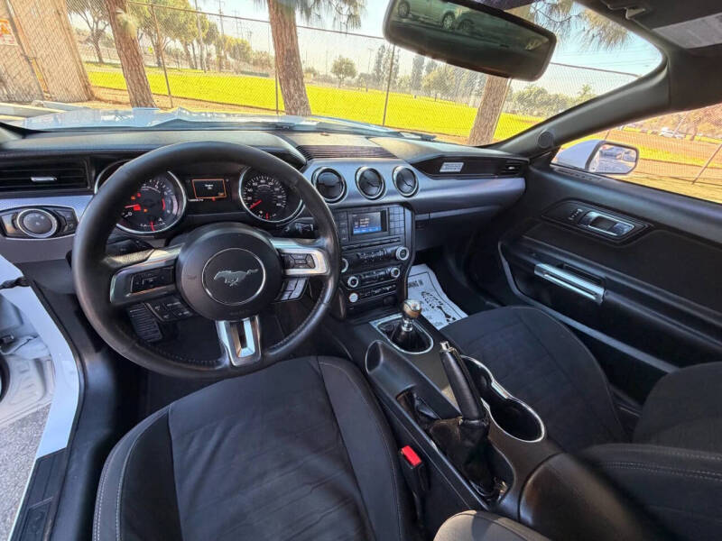 2015 Ford Mustang