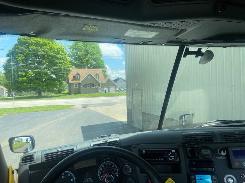 2019 Freightliner Cascadia