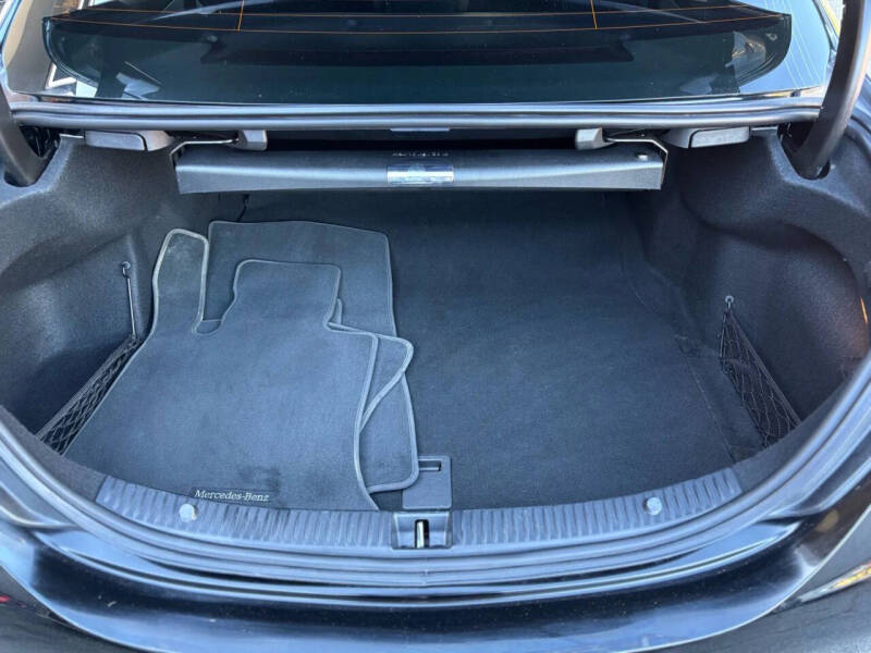 2021 Mercedes-Benz C-Class C 300