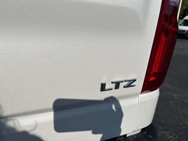 2022 Chevrolet Silverado 1500 16