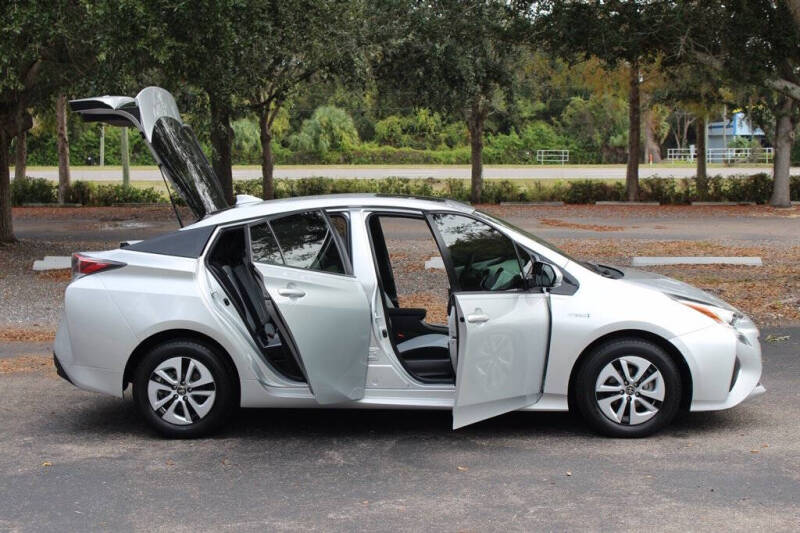 2017 Toyota Prius Three