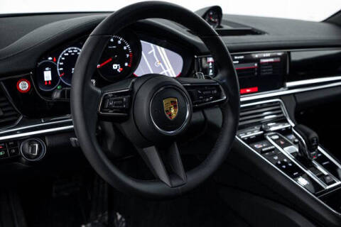 2021 Porsche Panamera 4