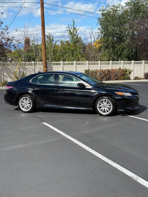 2020 Toyota Camry XLE