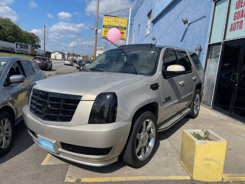 2007 Cadillac Escalade for sale at Ideal Cars in Hamilton OH