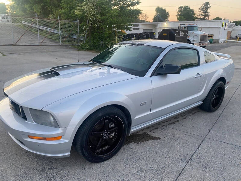 2007 Ford Mustang for sale at Global Imports of Dalton LLC in Dalton GA