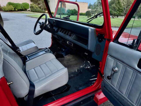 1989 Jeep Wrangler Laredo