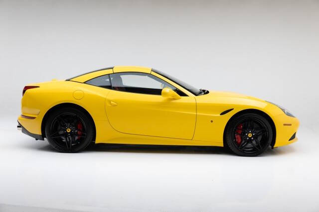 2016 Ferrari California T