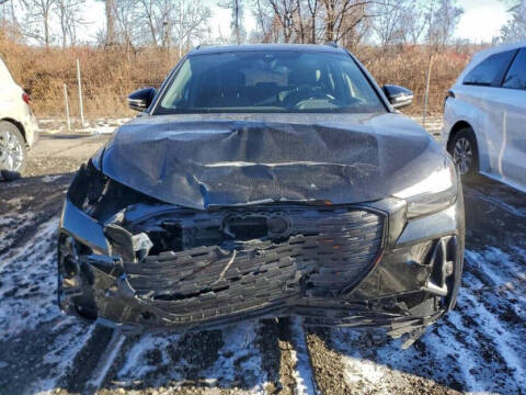 2024 Audi Q4 e-tron quattro Premium Plus 50