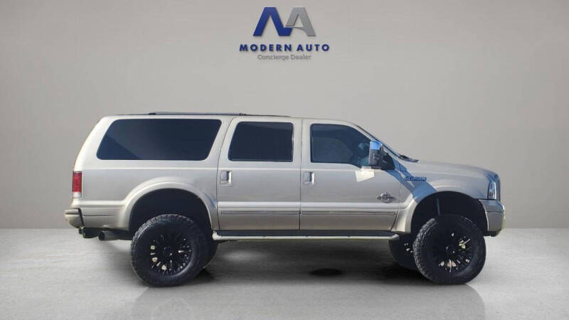 2005 Ford Excursion Limited