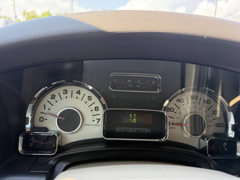 2013 Ford Expedition EL XLT