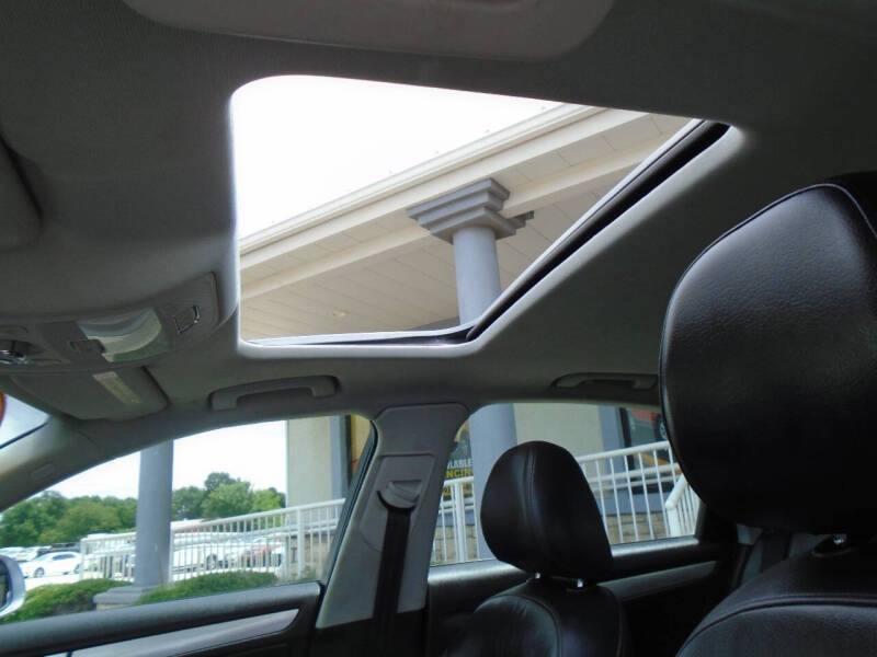 2016 Audi A4 2.0T quattro Premium