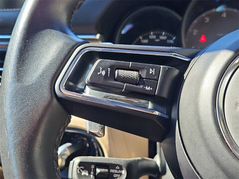 2023 Porsche Macan S