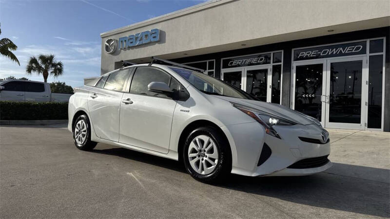 2016 Toyota Prius Two