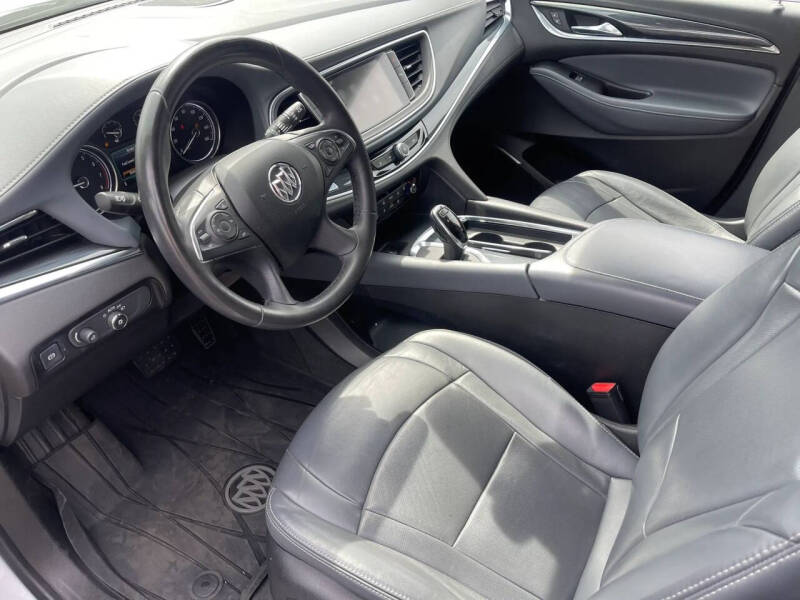 2019 Buick Enclave Essence