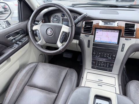 2013 Cadillac Escalade ESV Platinum Edition