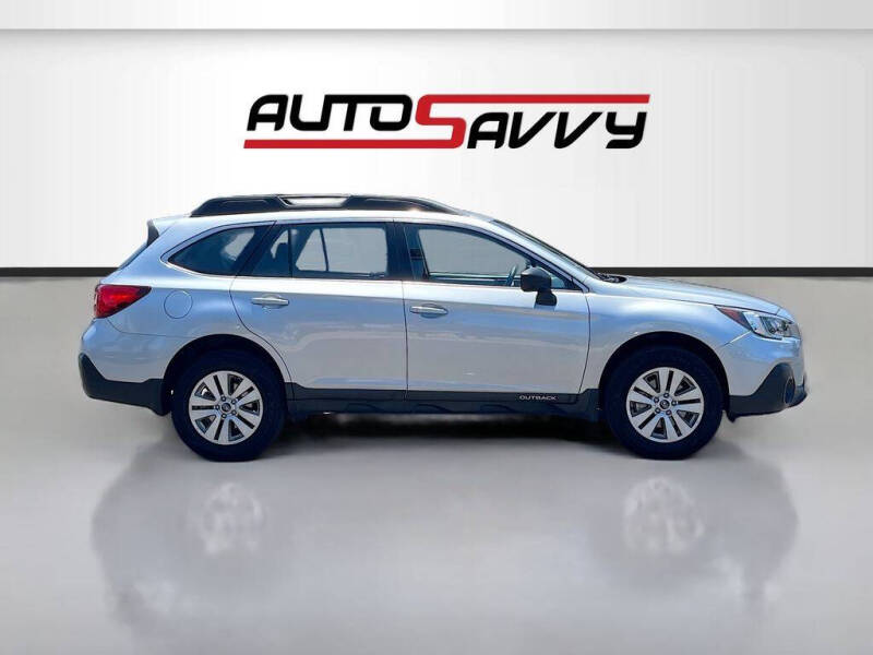 2019 Subaru Outback 2.5i