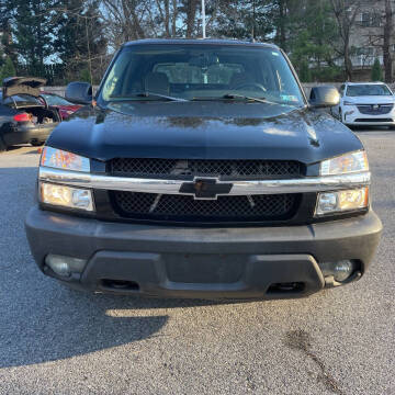 2005 Chevrolet Avalanche 1500 LS