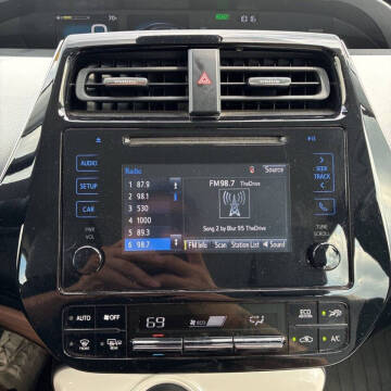 2018 Toyota Prius Two