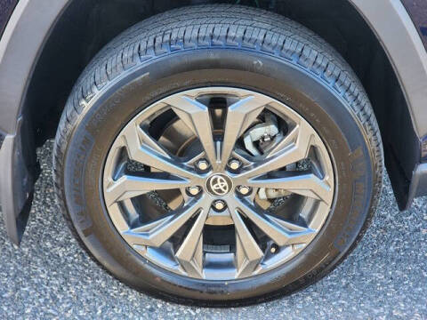 2024 Toyota RAV4 Hybrid XLE Premium